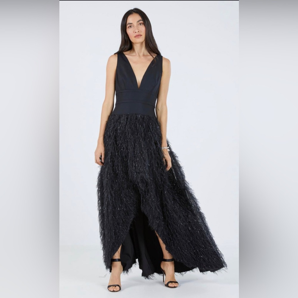 BRAND NEW BCBGMAXAZRIA Women’s Dresses | Paloma Faux Feather Evening Gown Black